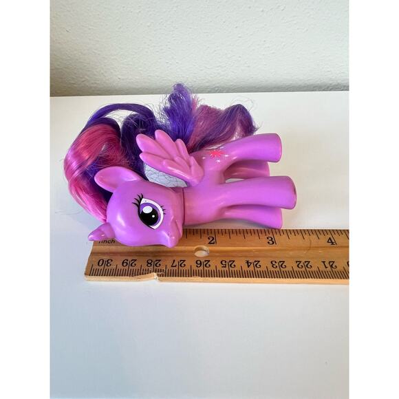 My Little Pony MLP G4 Twilight Sparkle Brushable Hair 2010 - Picture 6 of 6